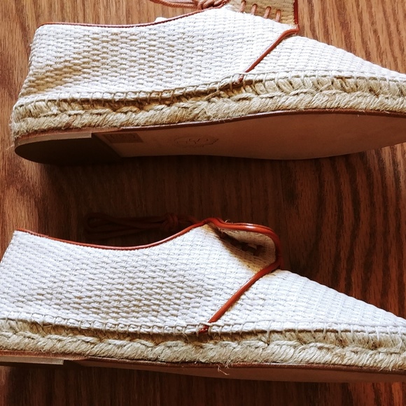 🌟SOLD🌟NWOT Sarah Flint Cream Woven Espadrilles - Picture 4 of 6